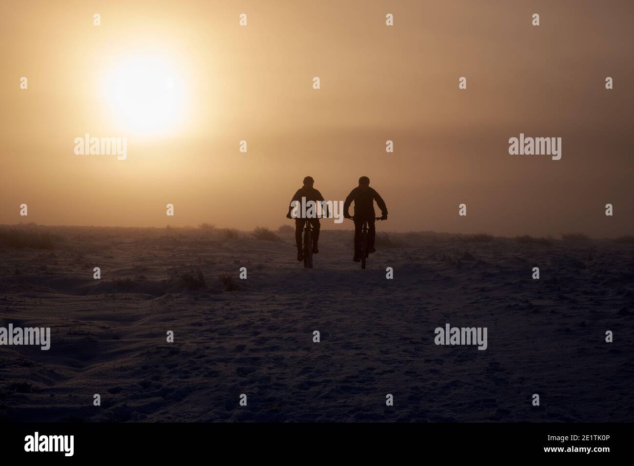 Mountain Bike Alba Foto Stock
