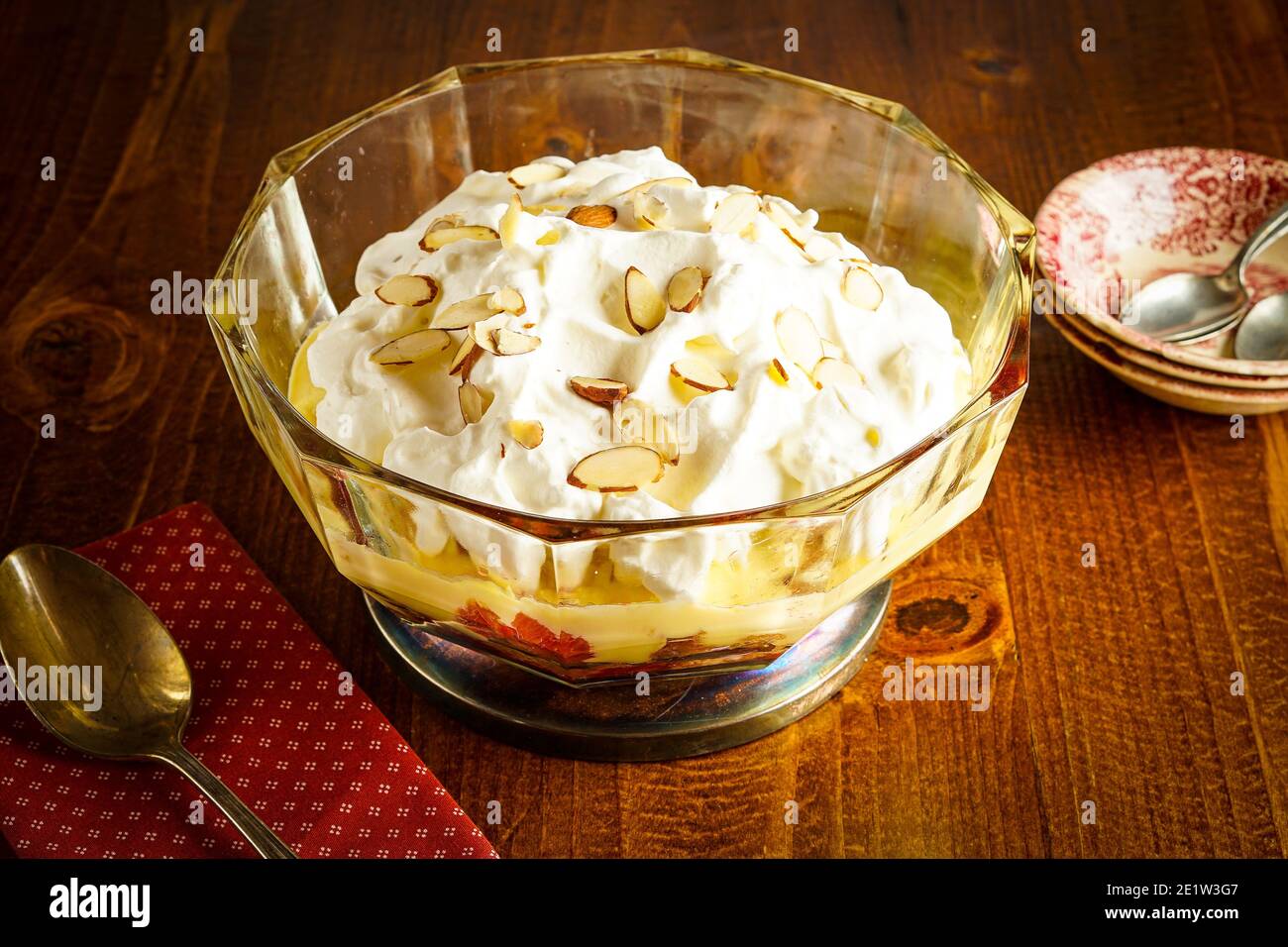 Trifle fatto con oroscata di sangue Foto Stock