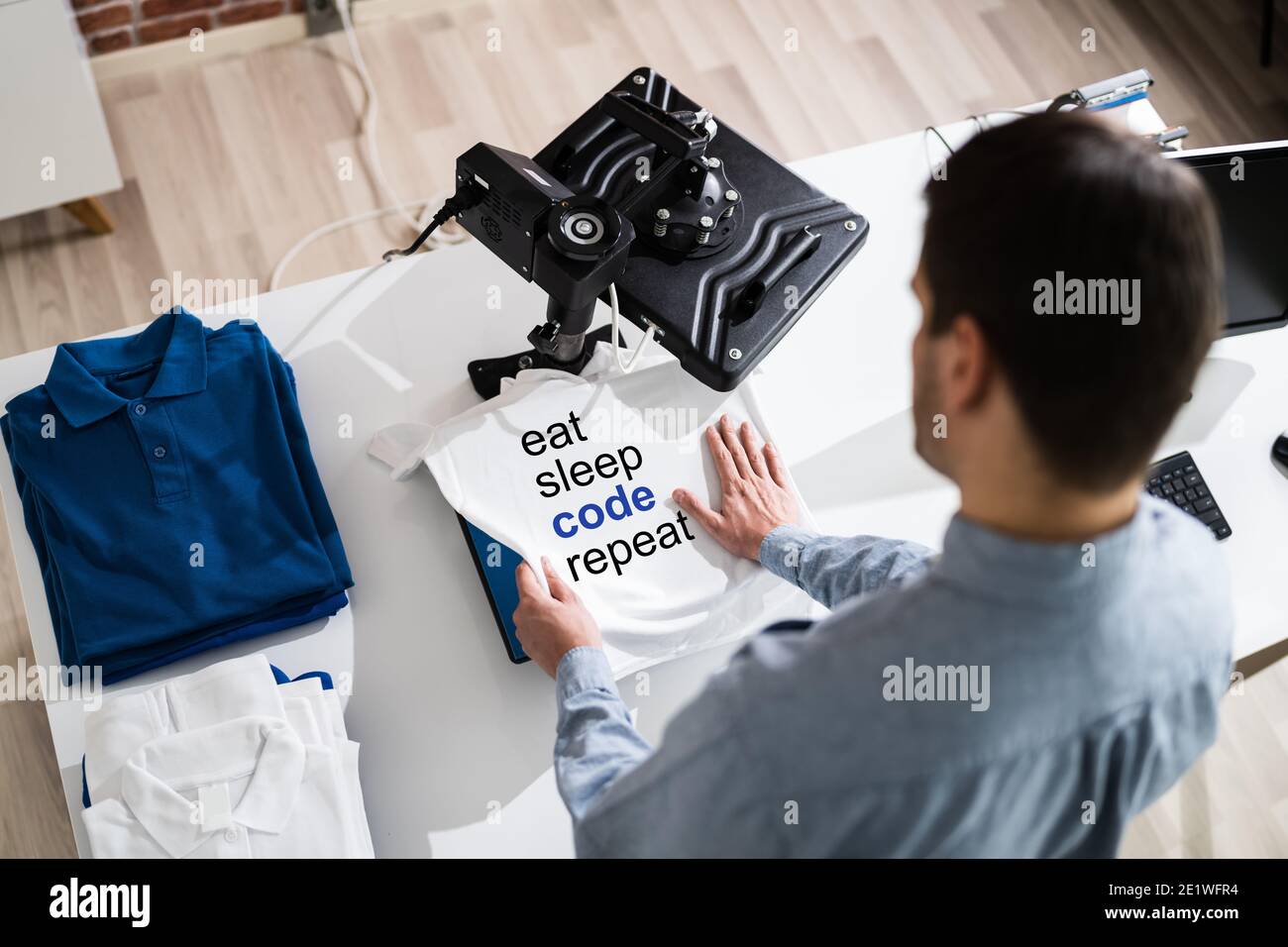 Stampa di magliette con trasferimento termico. Merchandising TShirt Foto Stock