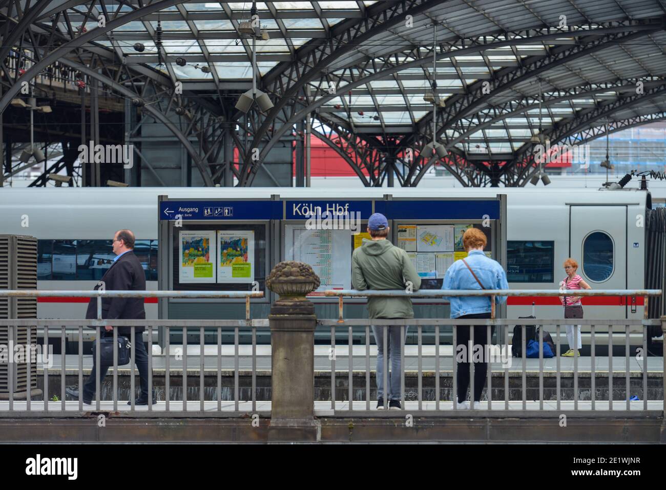Ghiaccio, Hauptbahnhof, Koeln, Nordrhein-Westfalen, Deutschland Foto Stock