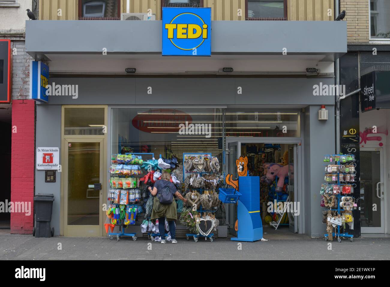 Laden, Tedi, Venloer Strasse, Ehrenfeld, Koeln, Nordrhein-Westfalen, Deutschland Foto Stock