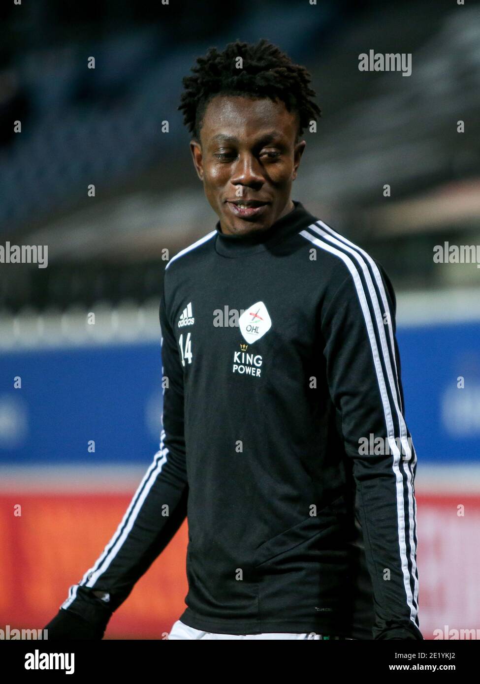 LEUVEN, BELGIO - GENNAIO 10: L-R: Kamal Sowah di OH Leuven durante la Pro League match tra OH Leuven e RSC Anderlecht allo stadio Eneco di Janua Foto Stock