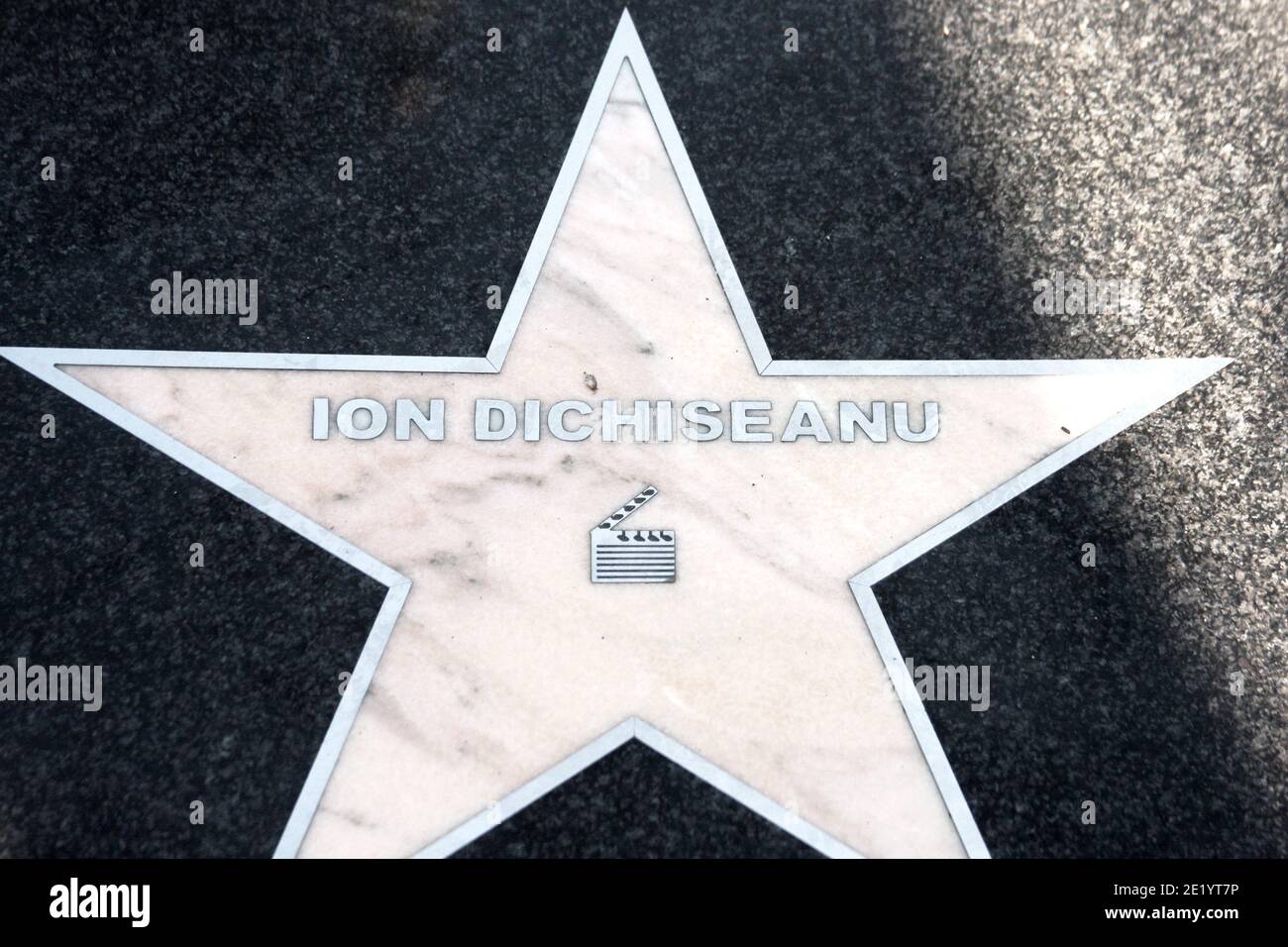 Walk of Fame (Aleea Celebritatilor), Bucarest, Romania. La stella che onora l'attore Ion Dichiseanu. Foto Stock