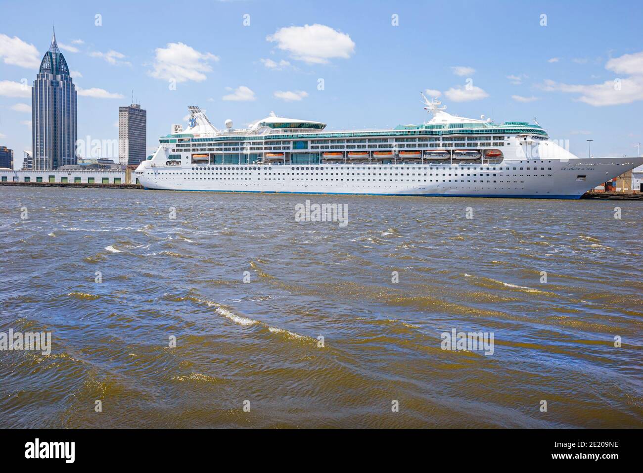 Alabama Mobile River Water Royal Caribbean Grandeur by the Seas, porto delle navi da crociera, Foto Stock
