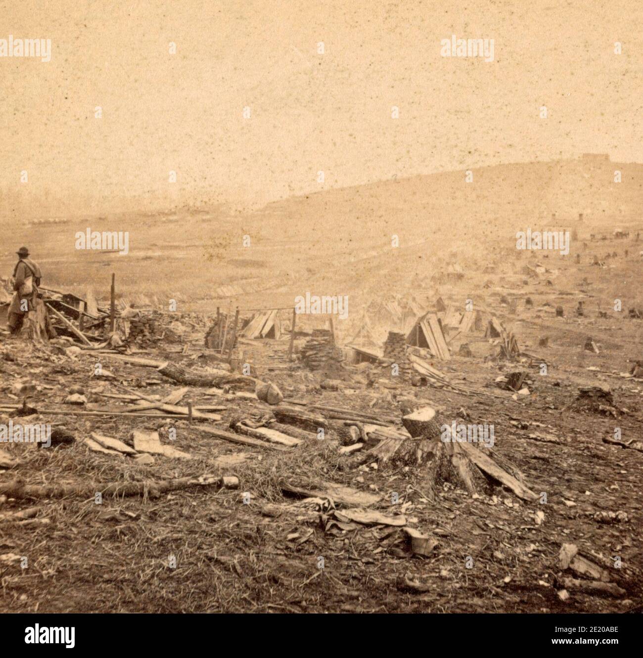 Vista delle trincee esterne dell'ultimo giorno della battaglia di fronte a Nashville, Ten., 16 dicembre 1864, che mostra il terreno dove sono state effettuate le accuse più disperate Foto Stock