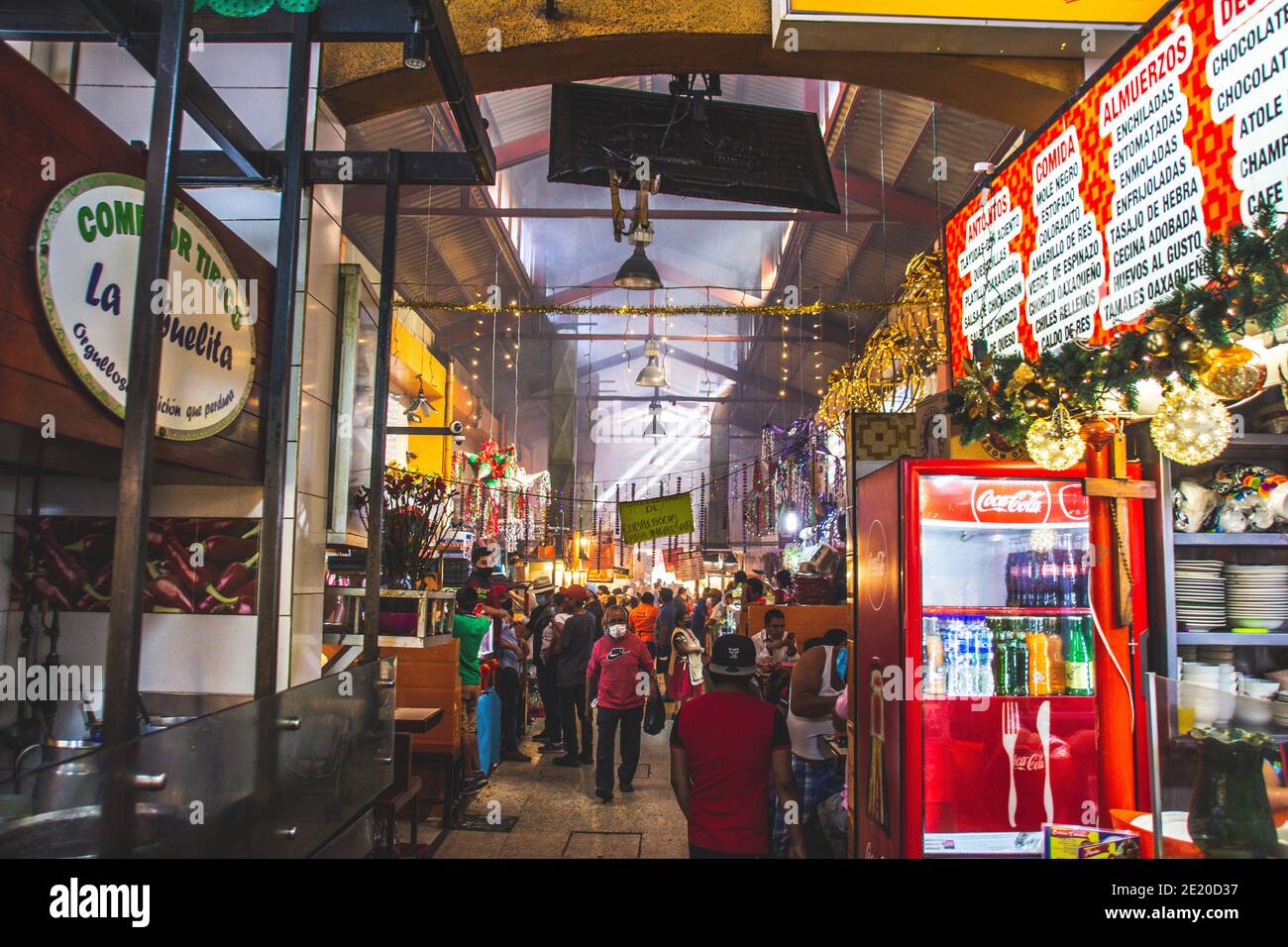 Oaxaca, Oaxaca / Messico - 01/05/2021: Fotografia di dettaglio del mercato Novembre 20 a Oaxaca Messico Foto Stock
