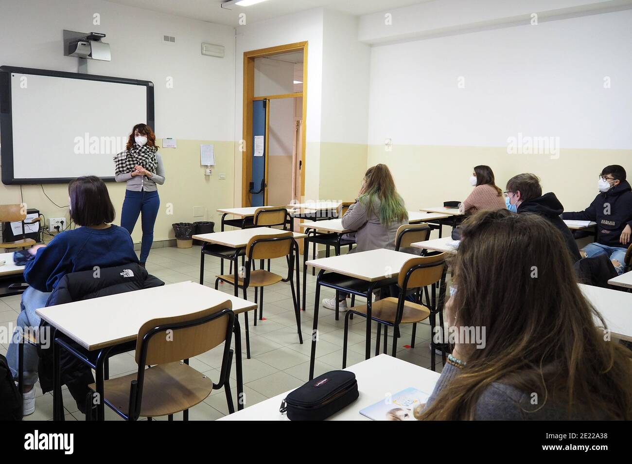 Italia, Toscana, Arezzo, 11 gennaio 2021 : riapertura delle scuole, dopo un periodo di blocco, a causa della pandemia di Covid-19. Foto © Daiano Cristini/Sintesi/Alamy Live News Foto Stock