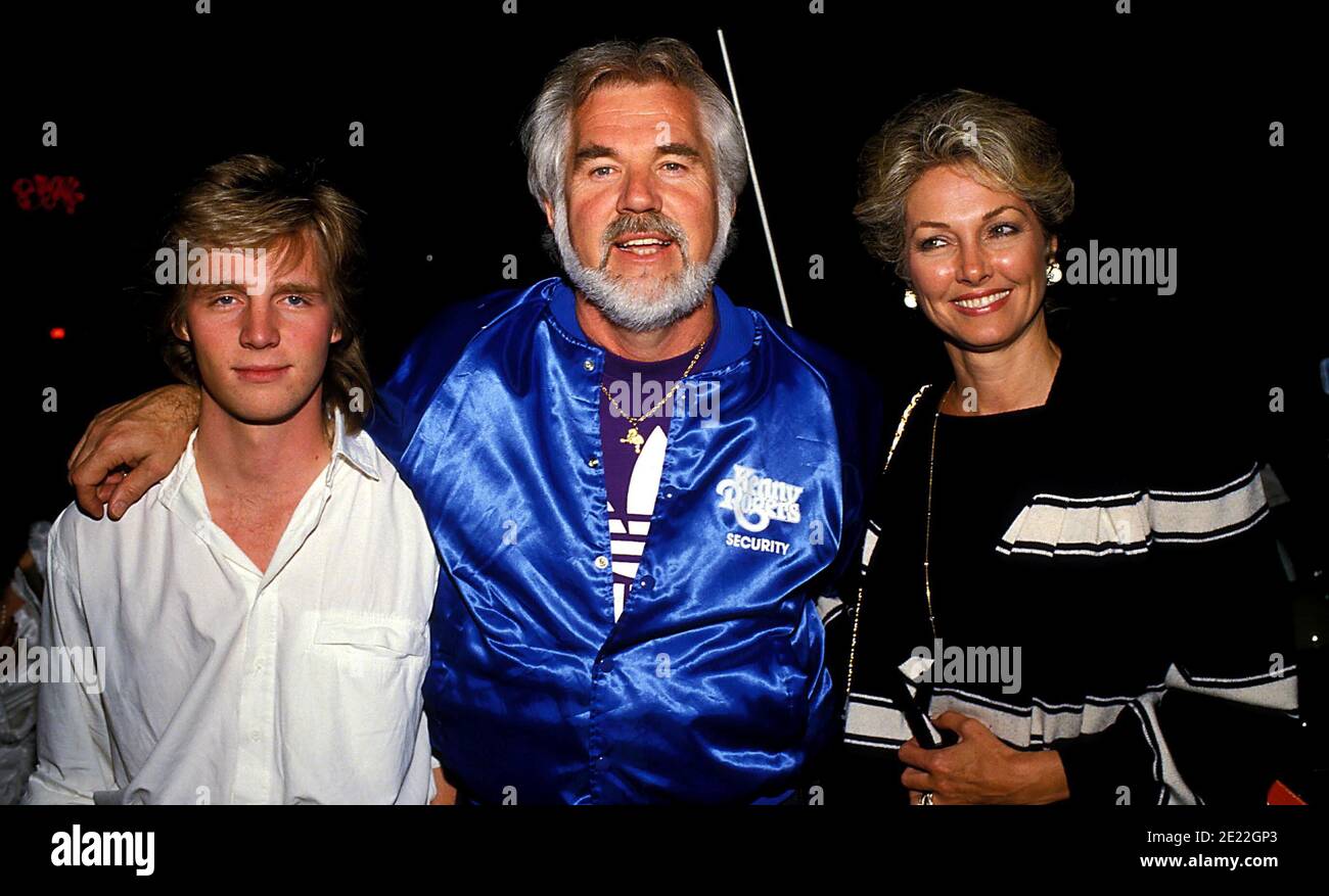 Kenny Rogers e Son Kenny Rogers Jr e moglie e Marianne Gordon Credit: Ralph Dominguez/MediaPunch Foto Stock