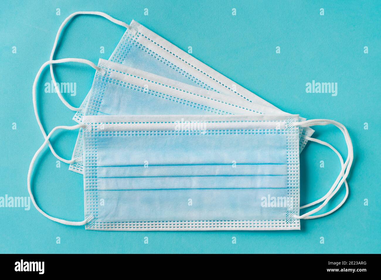 Maschera medica COVID. Maschera di sicurezza con protezione coronavirus, per il tuo design Foto Stock