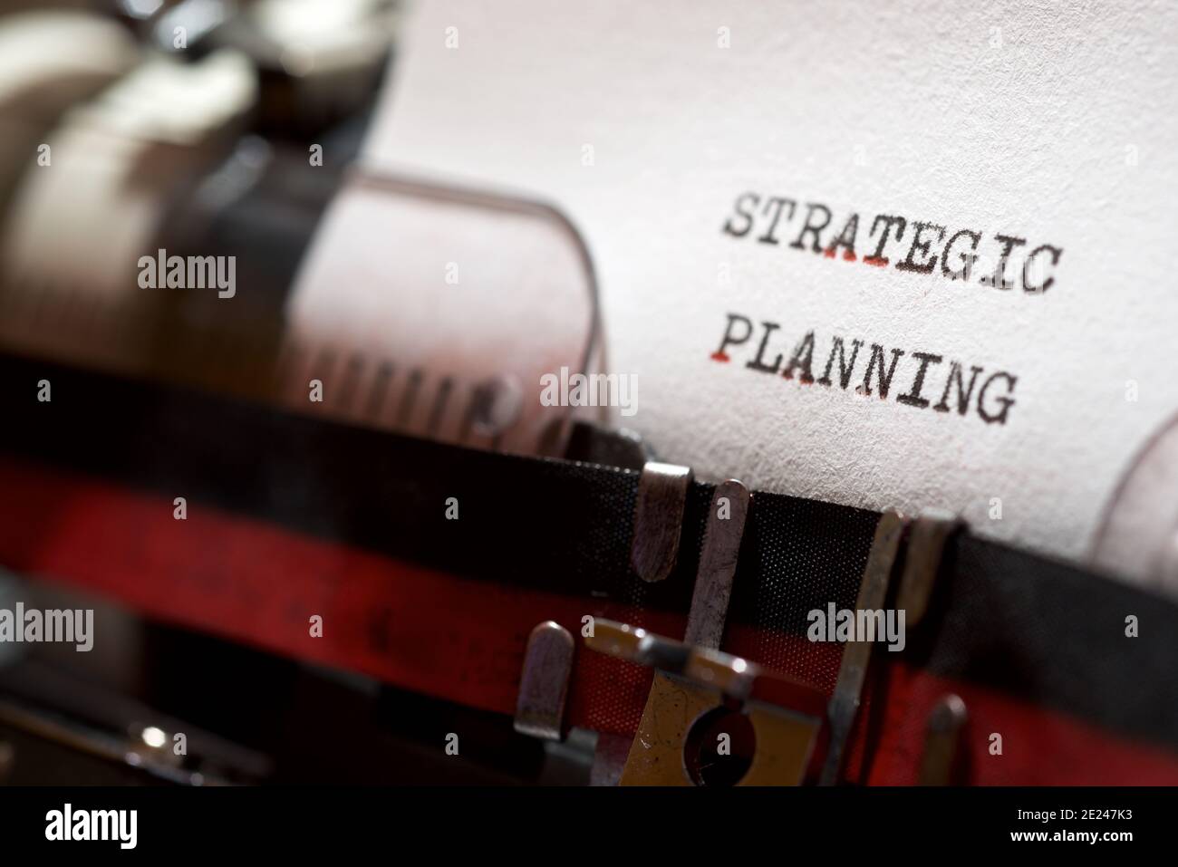 Frase di pianificazione strategica scritta con una macchina da scrivere. Foto Stock
