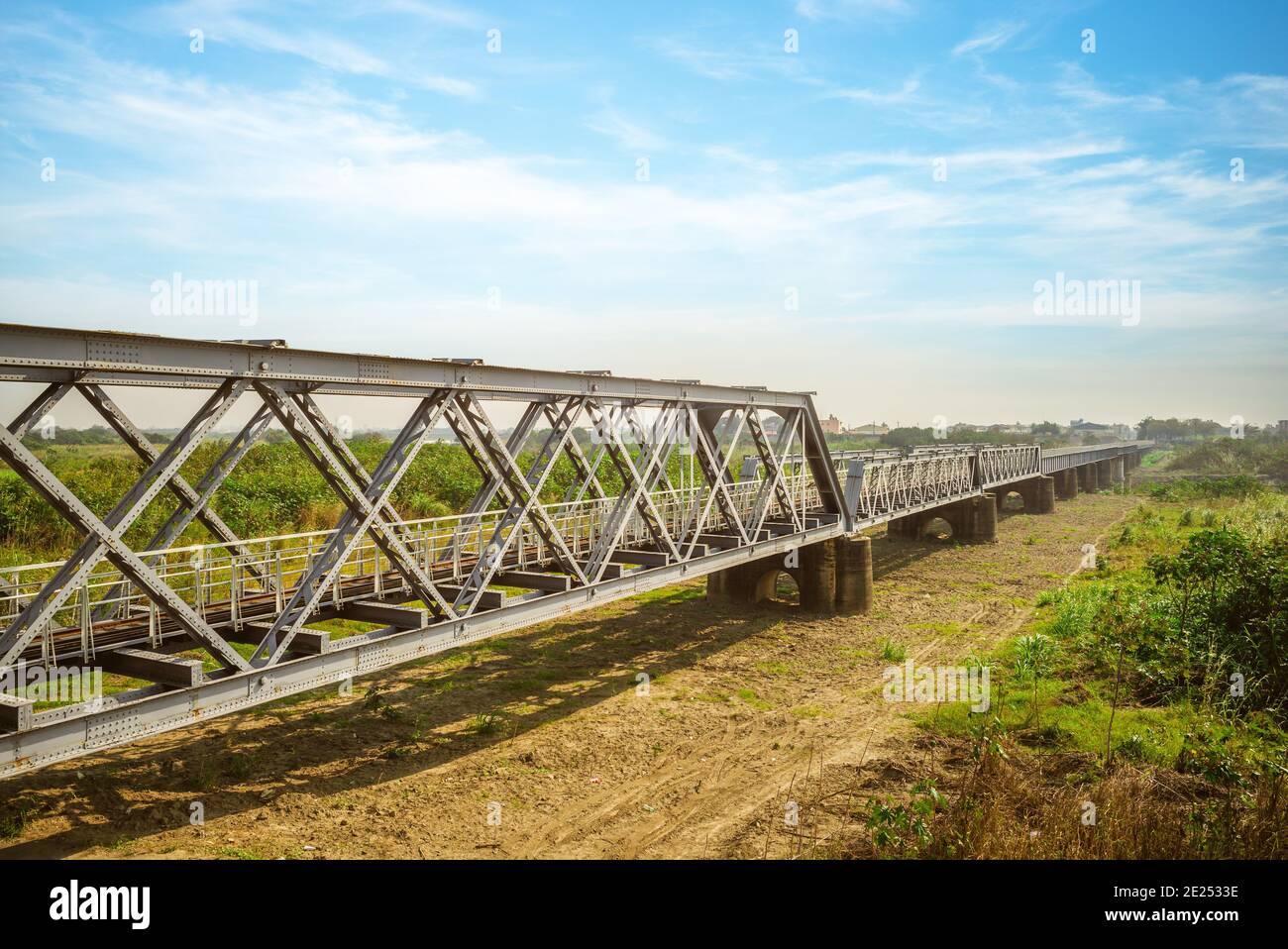 Heritage Steel Bridge presso la cittadina di Huwei, contea di Yunlin, Taiwan Foto Stock