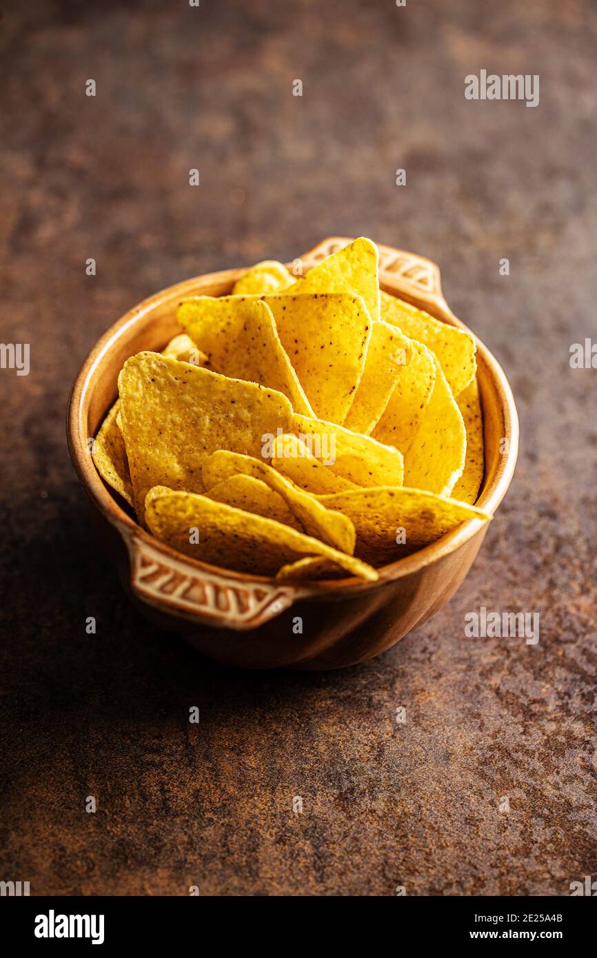 Tortilla chip. Nacho messicano chip in ciotola. Foto Stock