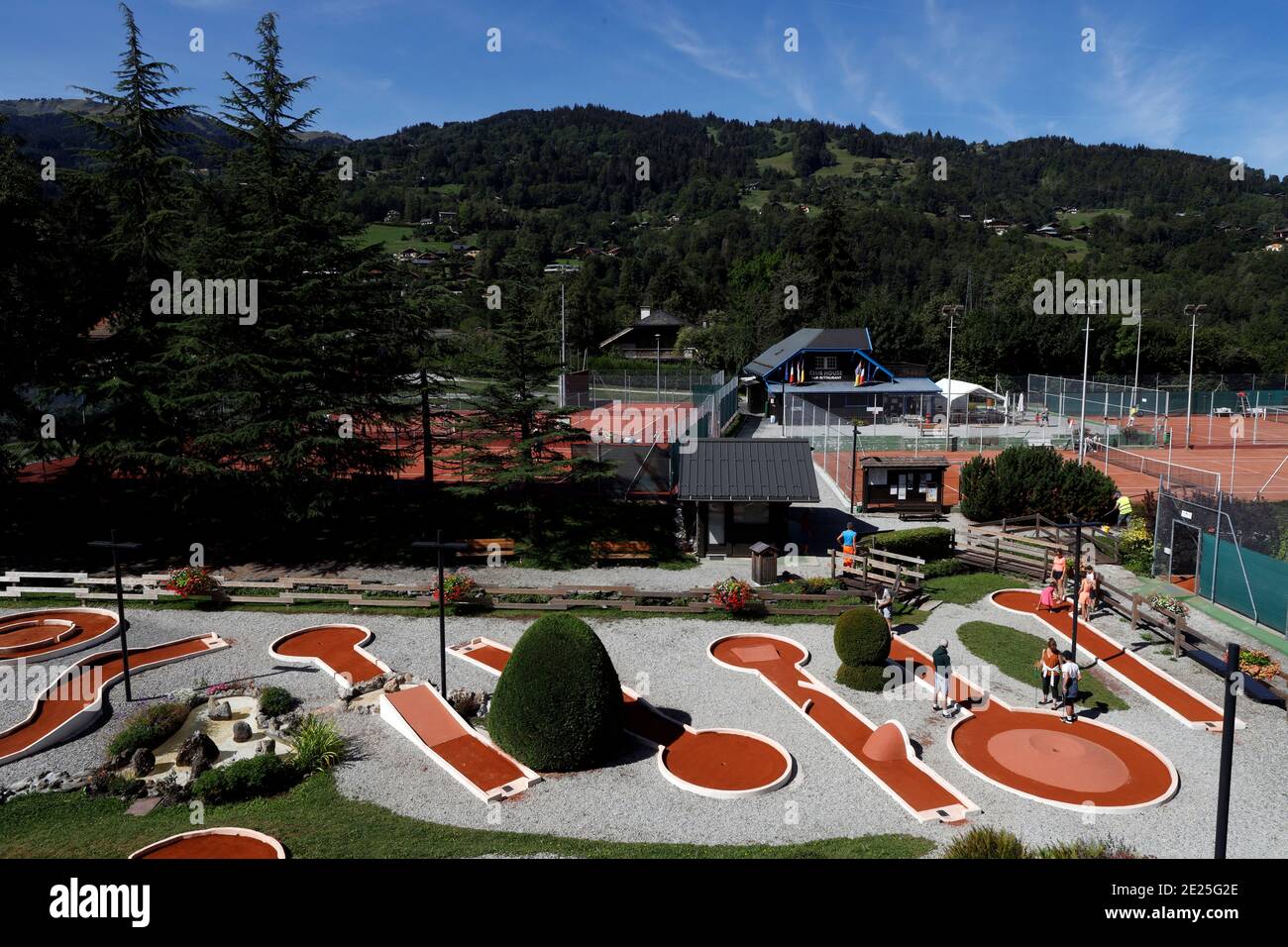 Mini golf e tennis. Francia. Foto Stock