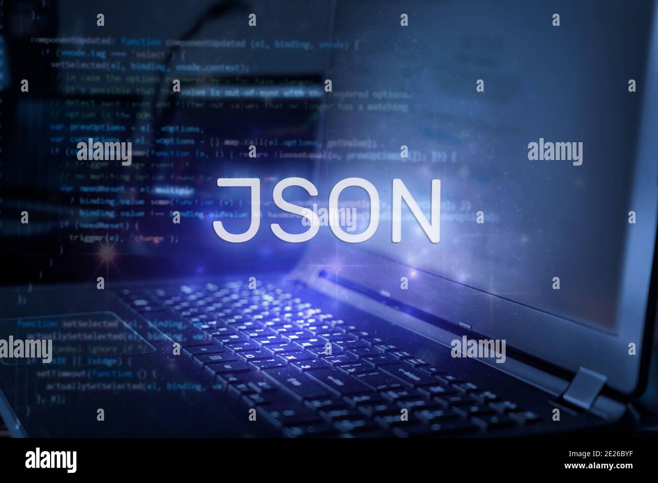 Iscrizione JSON su laptop e sfondo del codice. Concetto di tecnologia. Foto Stock