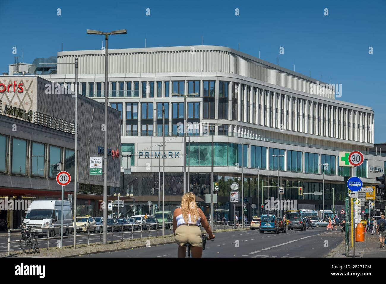 Primark, Zoom, Joachimsthaler Strasse, Charlottenburg, Berlin Deutschland Foto Stock