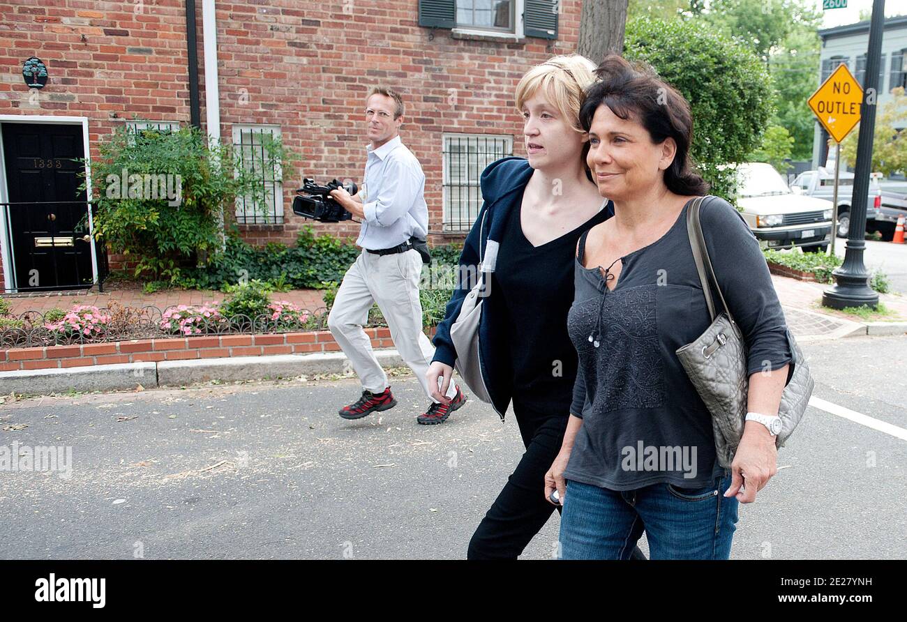 Anne Sinclair , moglie di Dominique Strauss-Kahn lascia la sua residenza a Washington, DC, USA, il 29 agosto 2011. Foto di Olivier Douliery/ABACAPRESS.COM Foto Stock