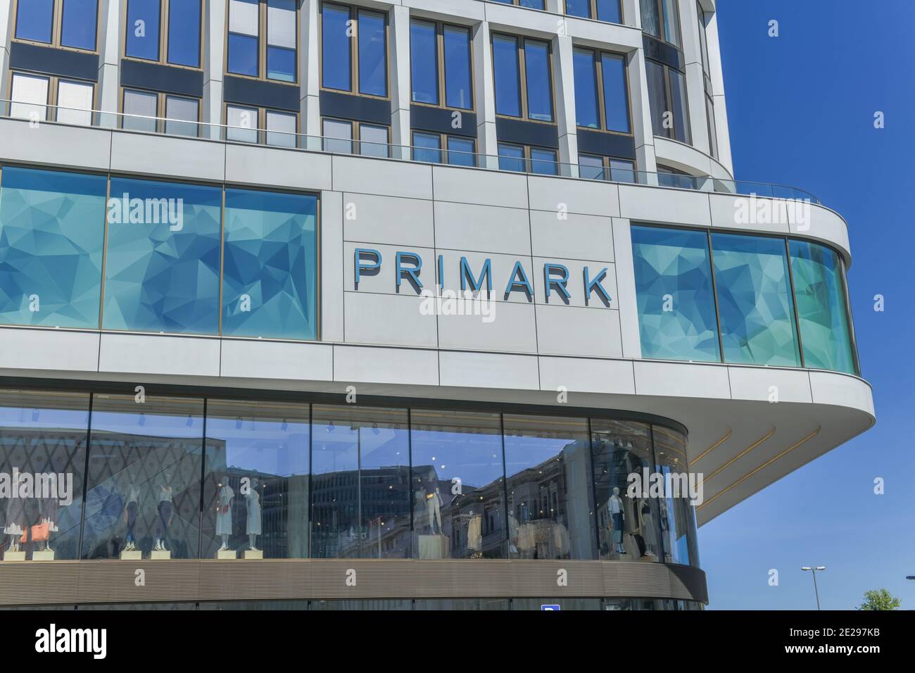 Primark, Zoom, Joachimsthaler Strasse, Charlottenburg, Berlin Deutschland Foto Stock