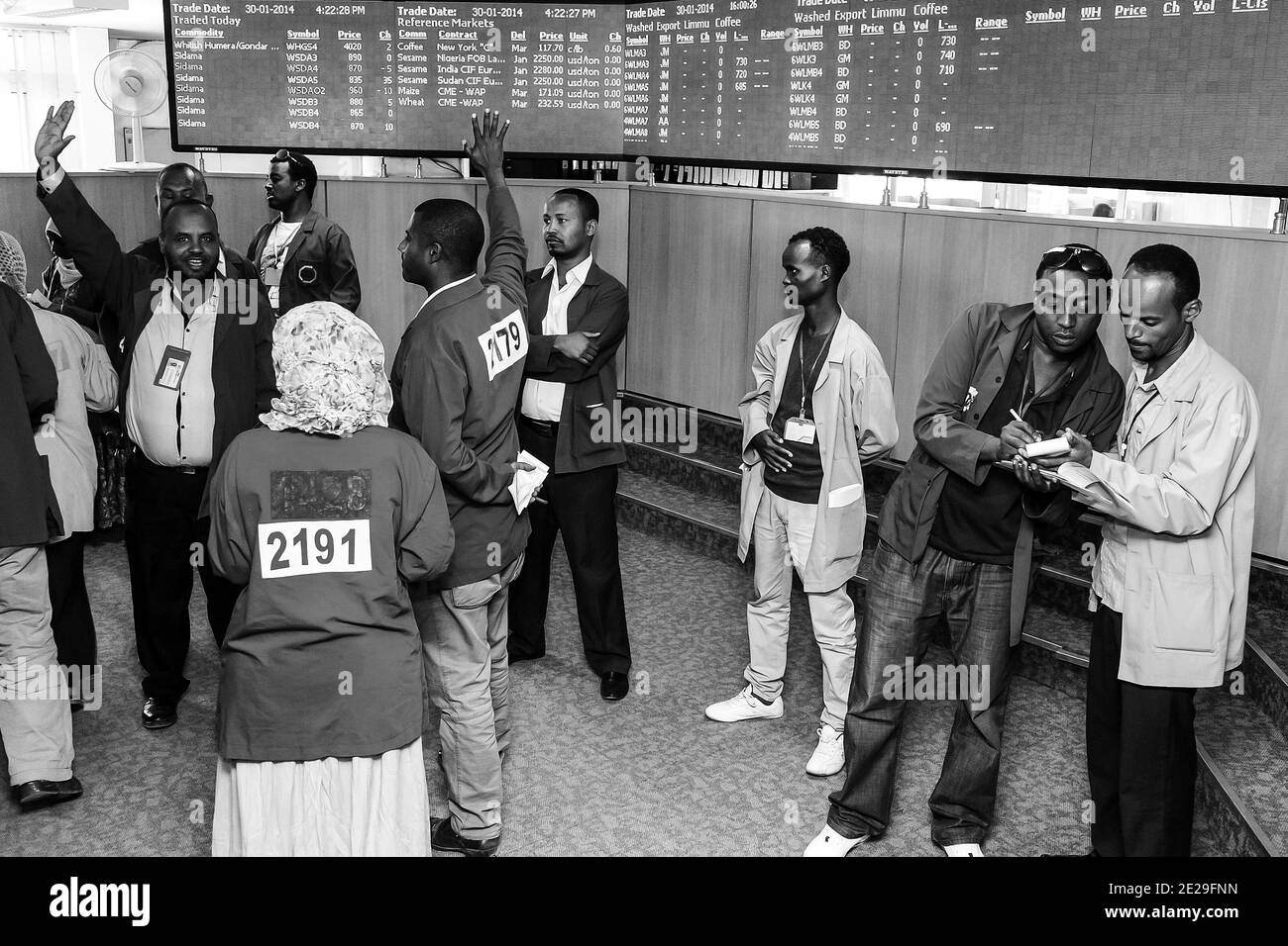 ADDIS ABEBA, ETIOPIA - 05 gennaio 2021: Addis Abeba, Etiopia - 30 2014 gennaio: Interno di un piano di negoziazione di borsa Foto Stock
