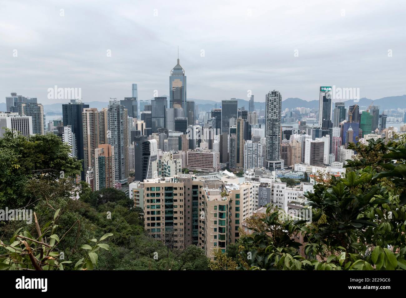 Hong Kong, Cina:10 Jan,2021. Vista di WAN Chai da Lovers Stone.Lovers 'Rock, o Yan Yuen Shek, è il luogo locale singole donne si dice di andare in Foto Stock
