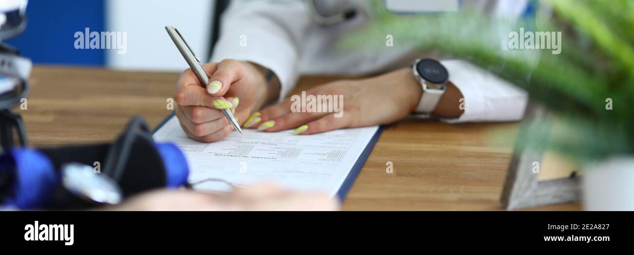Modulo di compilazione infermiere Foto Stock