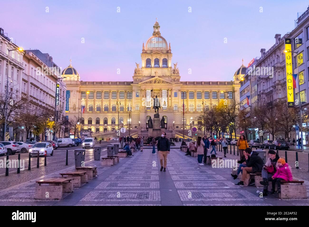 Narodni Muzeum, edificio principale del Museo Nazionale, Vaclavske namesti, Piazza Venceslao, Praga, Repubblica Ceca Foto Stock