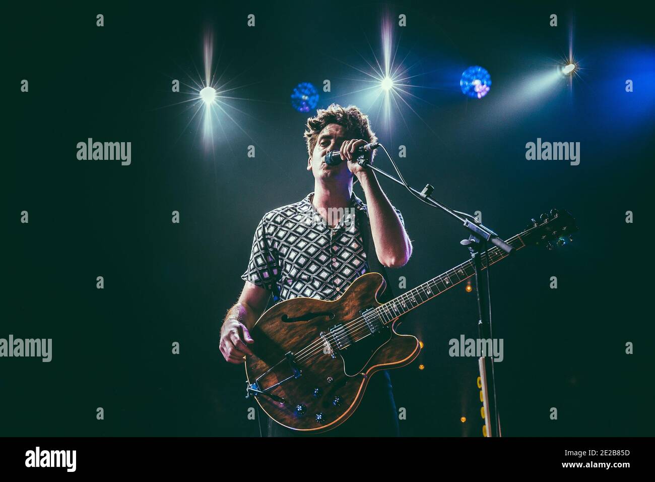 Le onde del circa si esibiscono dal vivo a Manchester, Inghilterra, Regno Unito. Foto Stock
