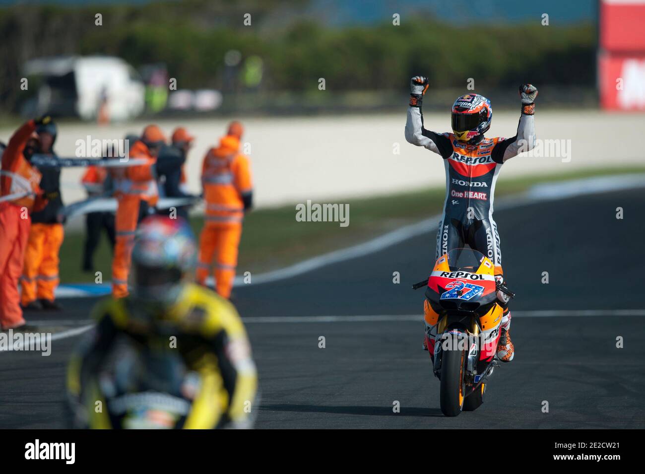 Il campione del mondo australiano Casey Stoner, pilota della Honda HRC, durante la gara del Gran Premio d'Australia a Phillip Island, Australia, il 16 ottobre 2011. Foto di Malkon/ABACAPRESS.COM Foto Stock