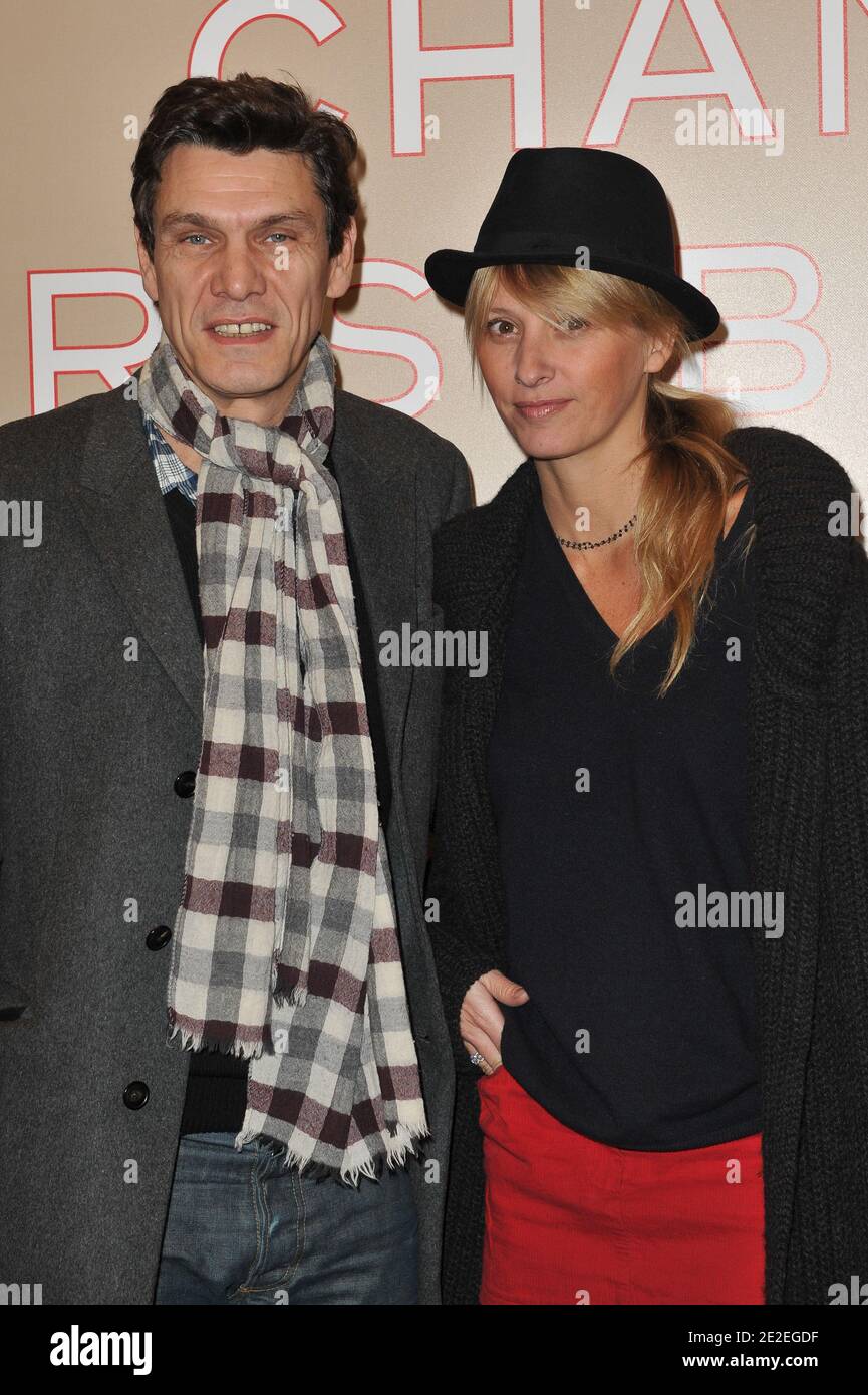 Marc Lavoine e Sarah Poniatowski partecipano alla sfilata di moda Chanel Paris-Bombay 2011/2012 al Grand Palais di Parigi, Francia, il 6 dicembre 2011. Foto di Christophe Guibbaud/ABACAPRESS.COM Foto Stock