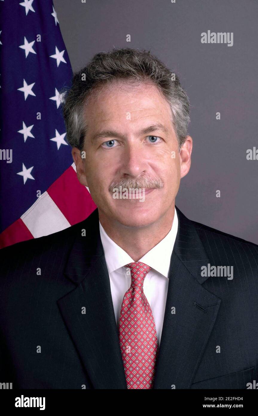 Ritratto ufficiale dell'ambasciatore William J. Burns, che il Presidente eletto degli Stati Uniti Joe Biden ha annunciato sarà direttore della Central Intelligence Agency (CIA) a Wilmington, DE, USA lunedì 11 gennaio 2021. Foto di Biden Transition via CNP/ABACAPRESS.COM Foto Stock