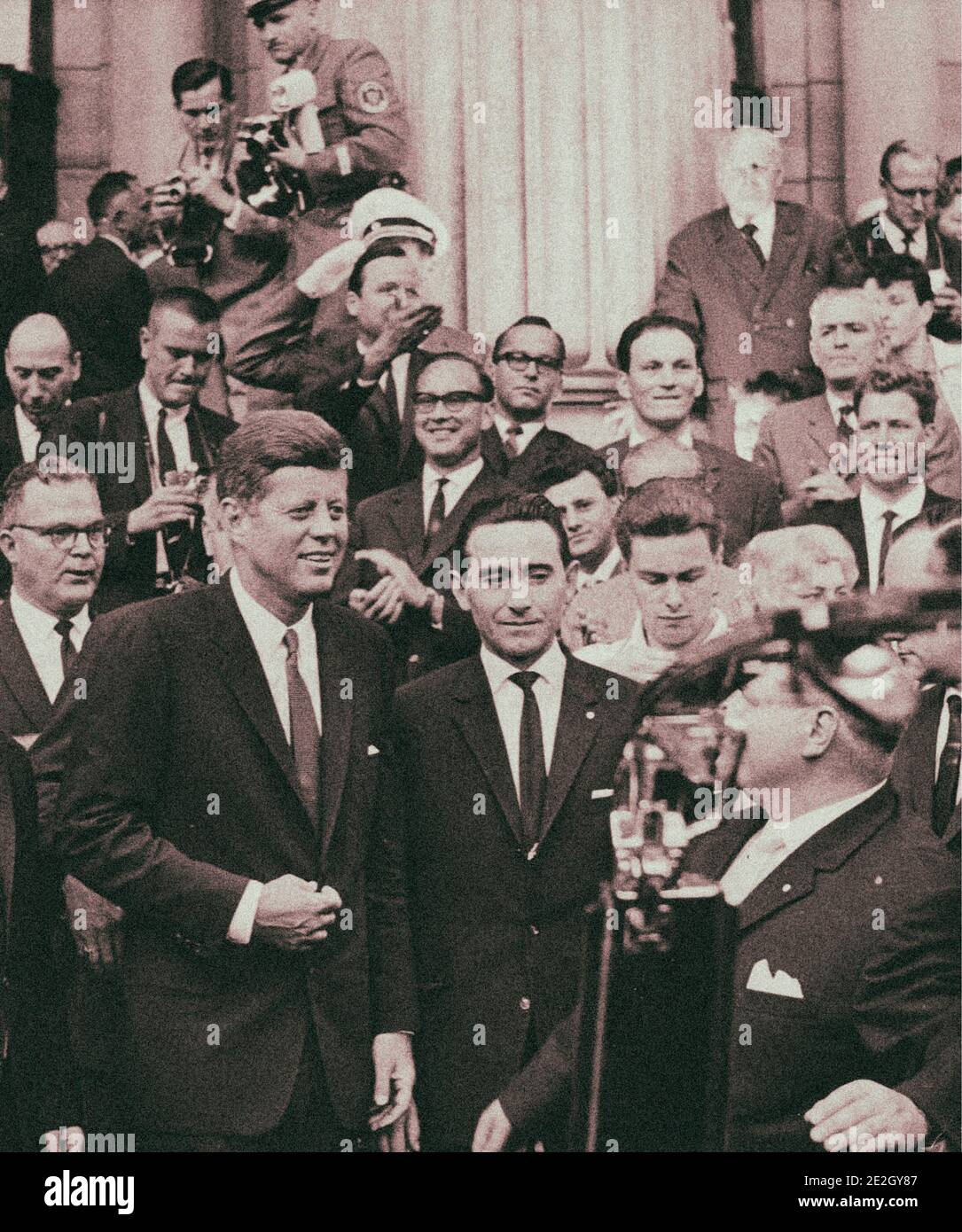Foto d'archivio del presidente Kennedy in Germania. Il presidente Kennedy ha visitato le città di Hanau, Francoforte e Wiesbaden il terzo giorno della sua GE occidentale Foto Stock