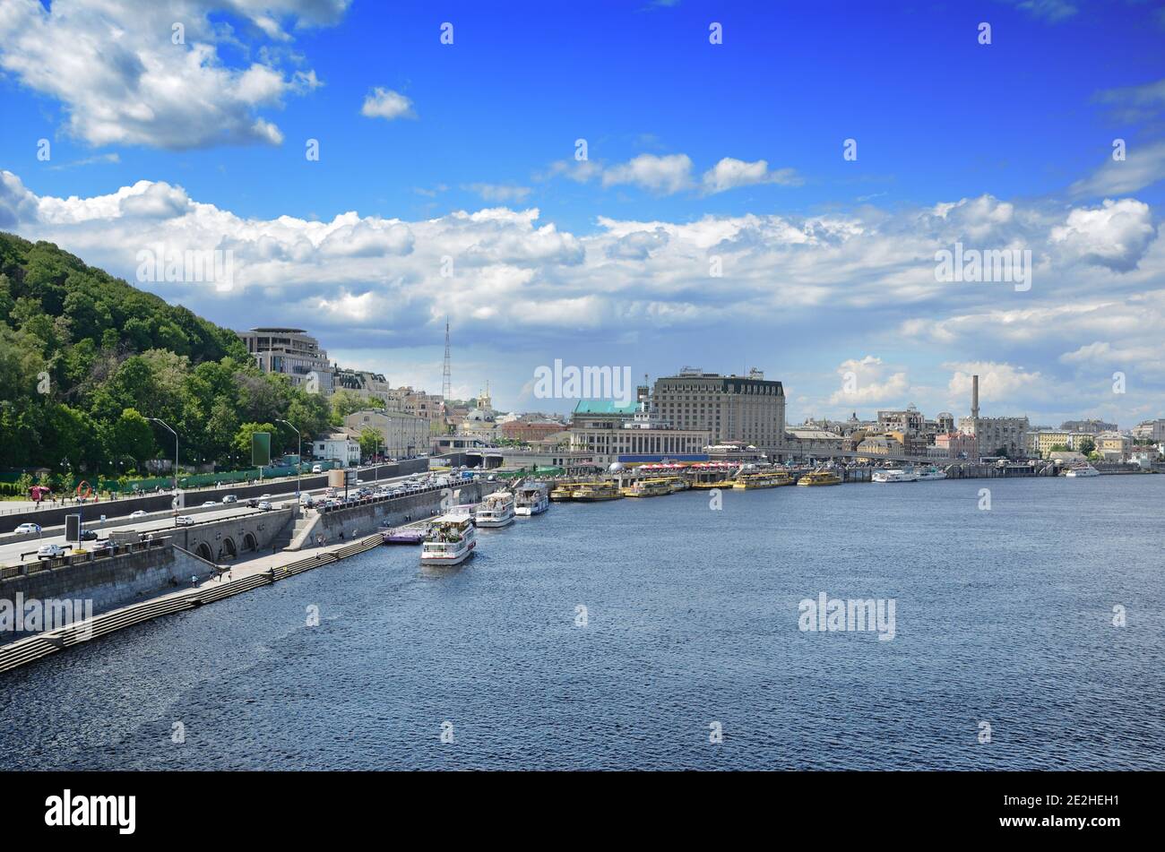 La riva del fiume Dnipro a Kiev, Ucraina Foto Stock