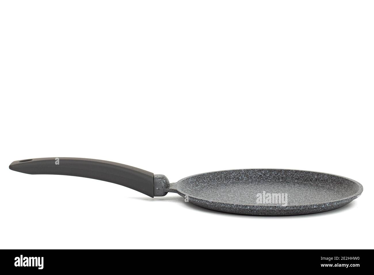 Padella grigia con antiaderente, isolata su sfondo bianco Foto Stock