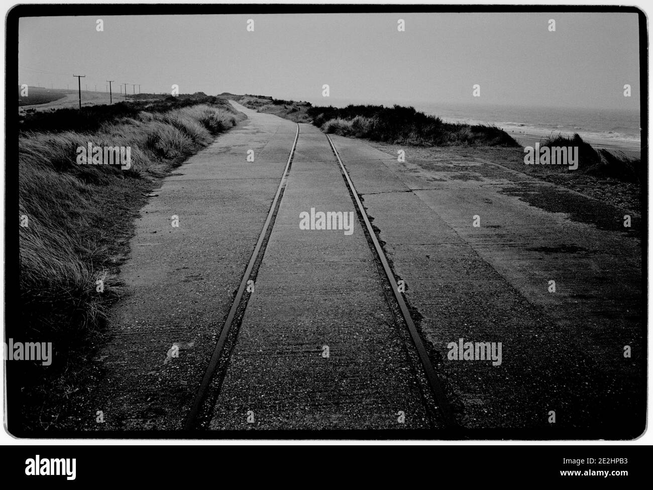 Erosione delle coste Humberside England UK 1994 la linea costiera in via di estinzione tra Skipsea e Easington su Humberside, che viene spazzata via a 1.7 metri l’anno dall’inizio dei record a metà degli anni ’50. Foto Stock