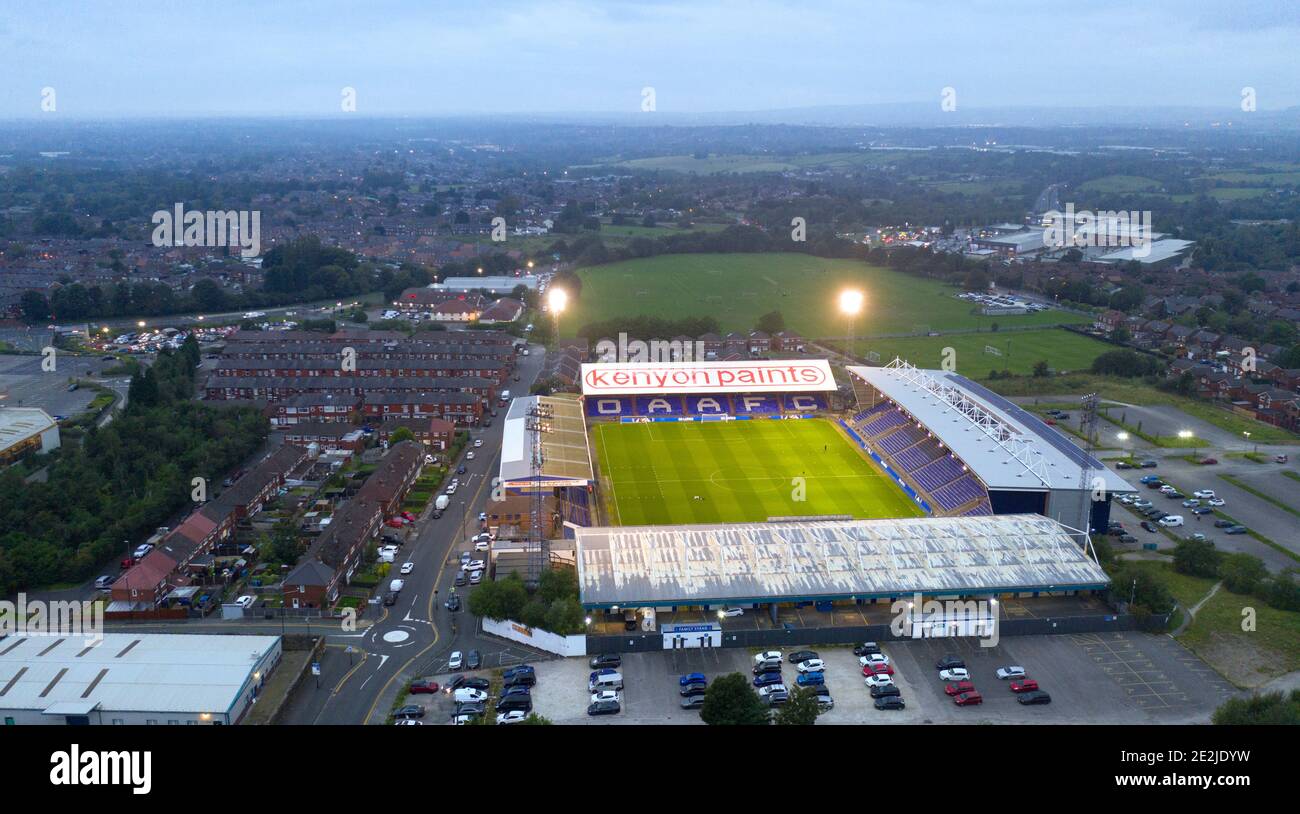 Una vista aerea del Boundary Park, lo stadio di casa Oldham Athletic Copyright 2020 © Sam Bagnall Foto Stock