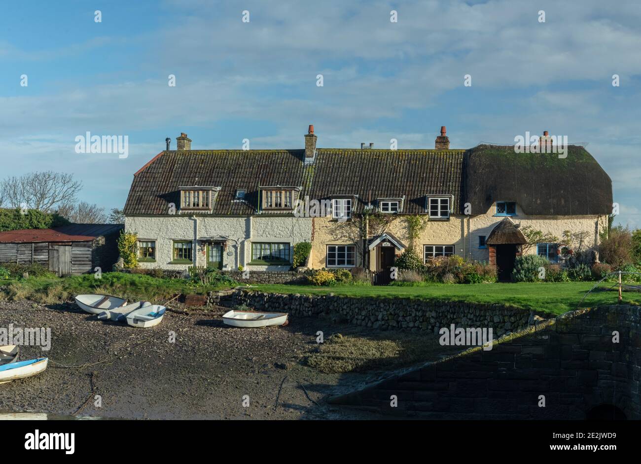Vecchi cottage sul Quay a Porlock Weir a Porlock Bay, Exmoor; Somerset ovest. Foto Stock