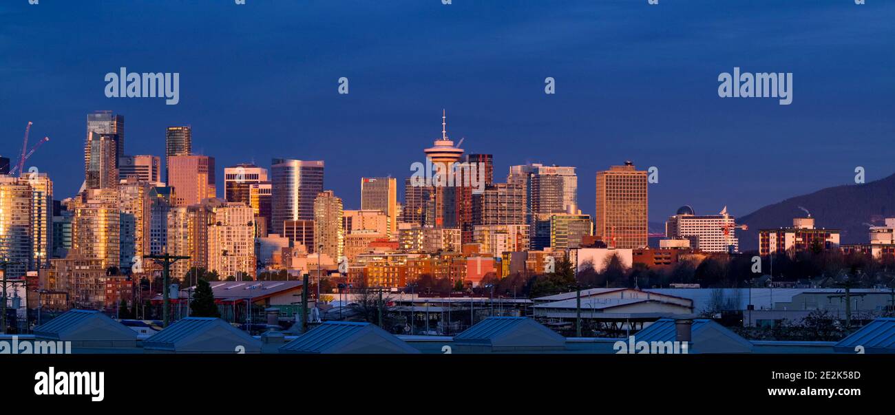 Lo skyline della citta', Vancouver, British Columbia, Canada Foto Stock
