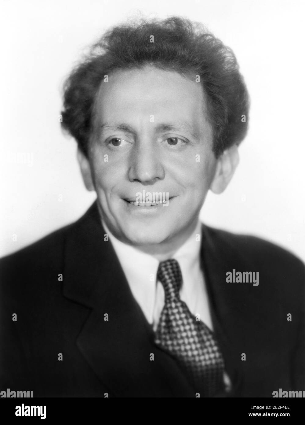 Sam Jaffe, responsabile e spalle Ritratto pubblicitario per il film, 'The Scarlet Empress', Paramount Pictures, 1934 Foto Stock