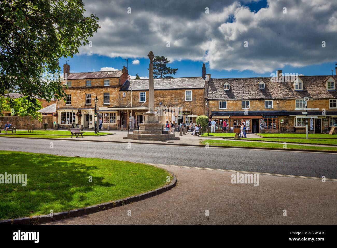Cotswold Village vita Foto Stock