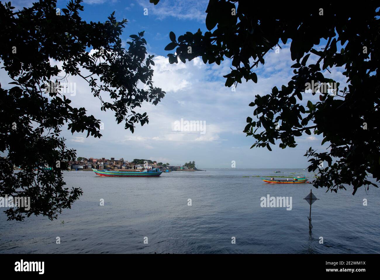 Meghna-dakatia estuario a Chandpur, Bangladesh Foto Stock