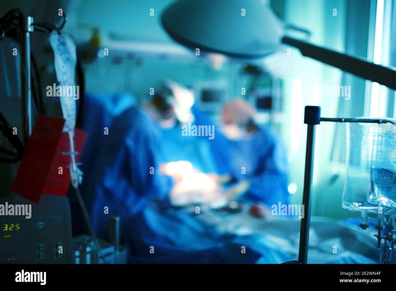 Processo di intervento medico nell'ICU. Foto Stock