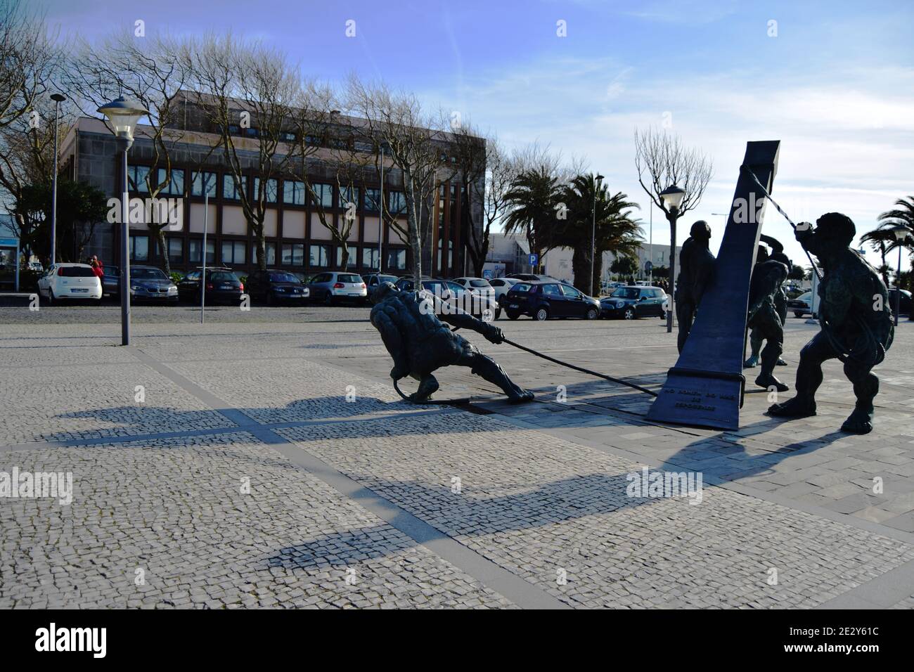 Monumento al mare uomo in esposende Portogallo. Monumento aos homens di mar. Foto Stock