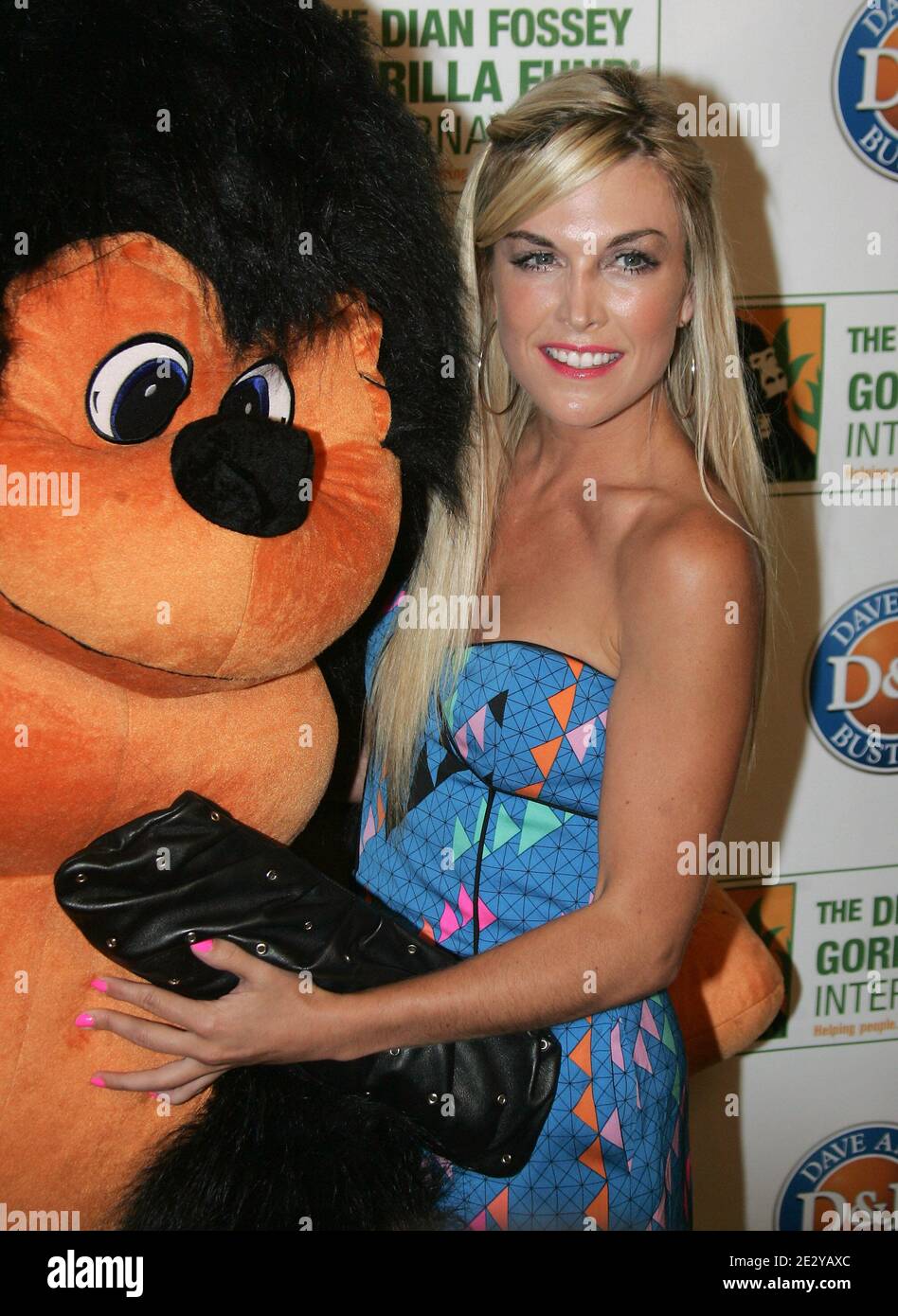 Il 9 giugno 2010, la Socialite Tinsley Mortimer partecipa al Torneo di ballo di Celebrity Skee a beneficio del Dian Fossey Gorilla Fund International a Dave & Busters a Times Square, New York, NY. Foto di Charles Guerin/ABACAPRESS.COM Foto Stock