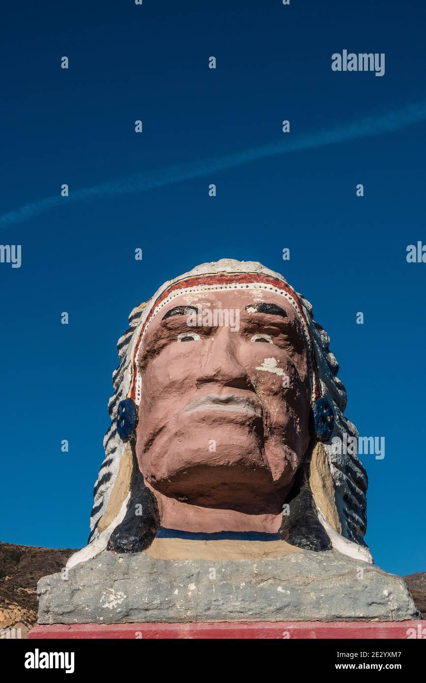Controversa statua della testa indiana Foto Stock