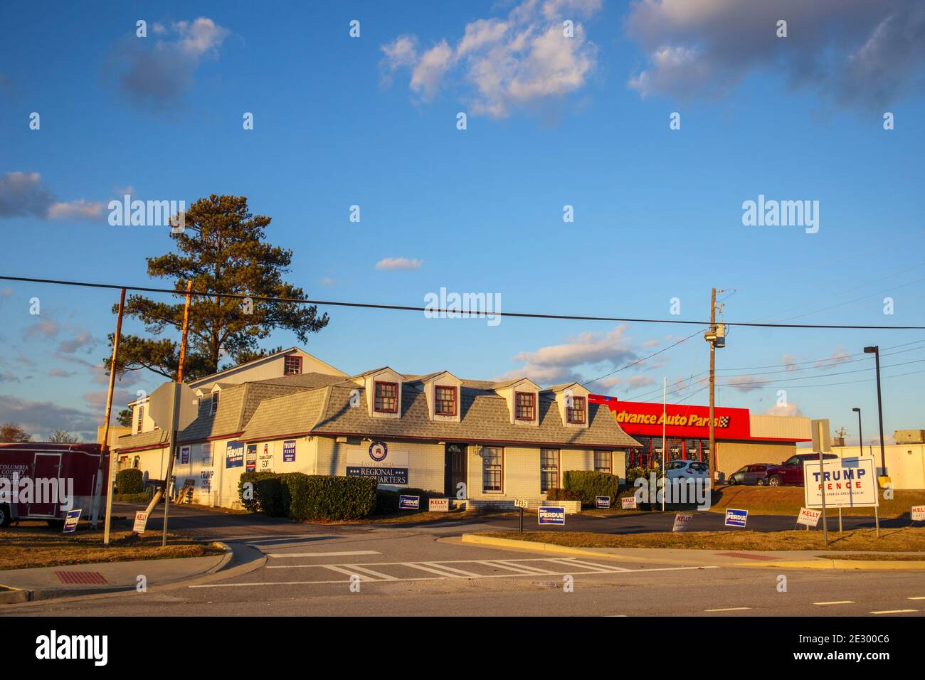 Augusta, GA USA - 01 02 21: Entrata anteriore della sede centrale repubblicana della GOP Foto Stock