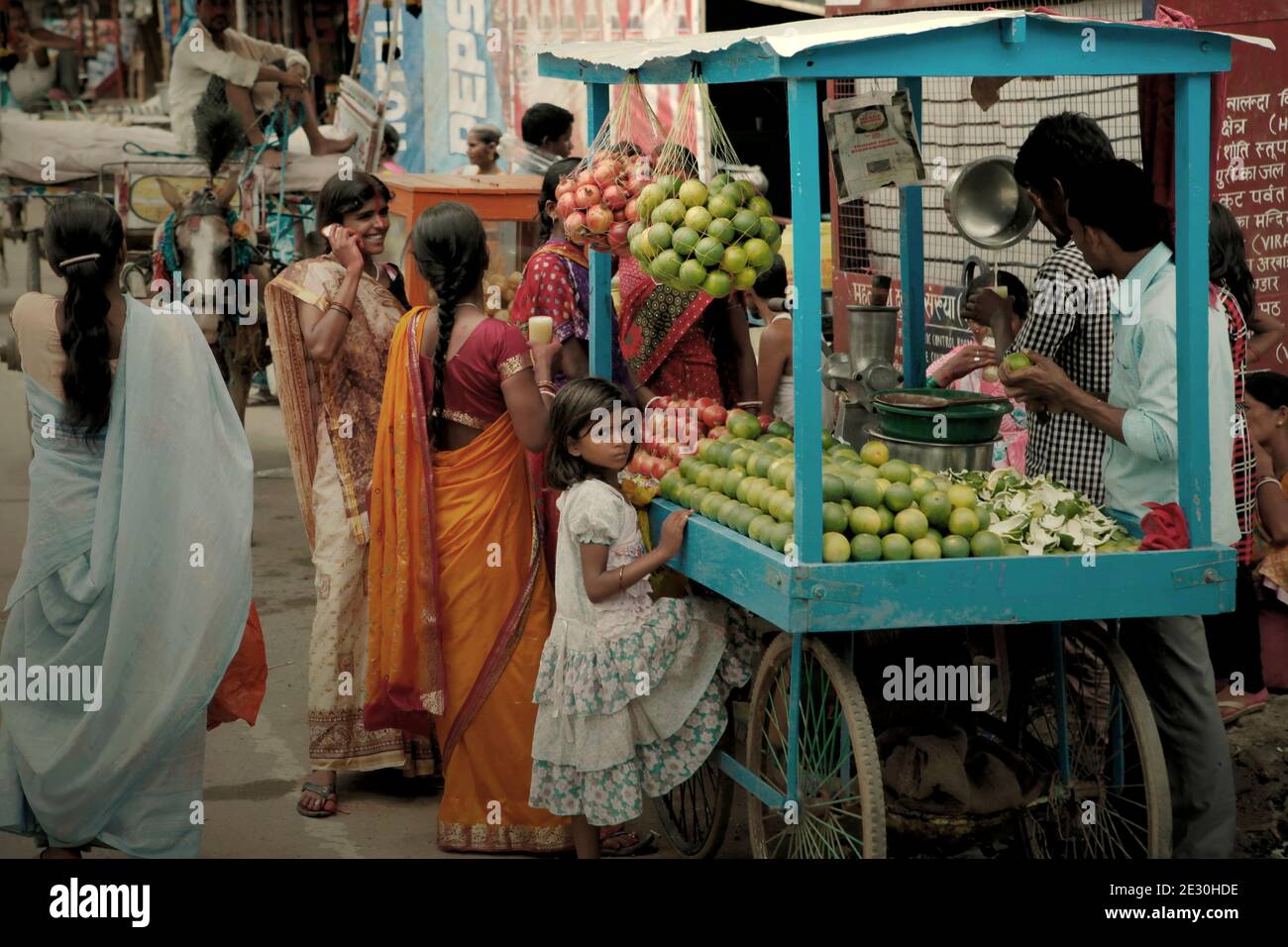 Vendor di frutta in Rajgir, Bihar, India. Foto Stock