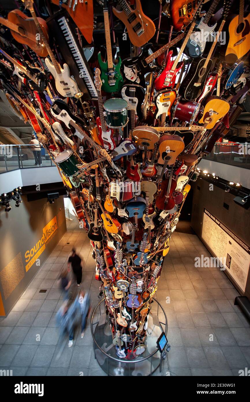 The Roots and Branches sculpture.Artist:Trimpin.The Music Experience Project Museum.Seattle.USA Foto Stock