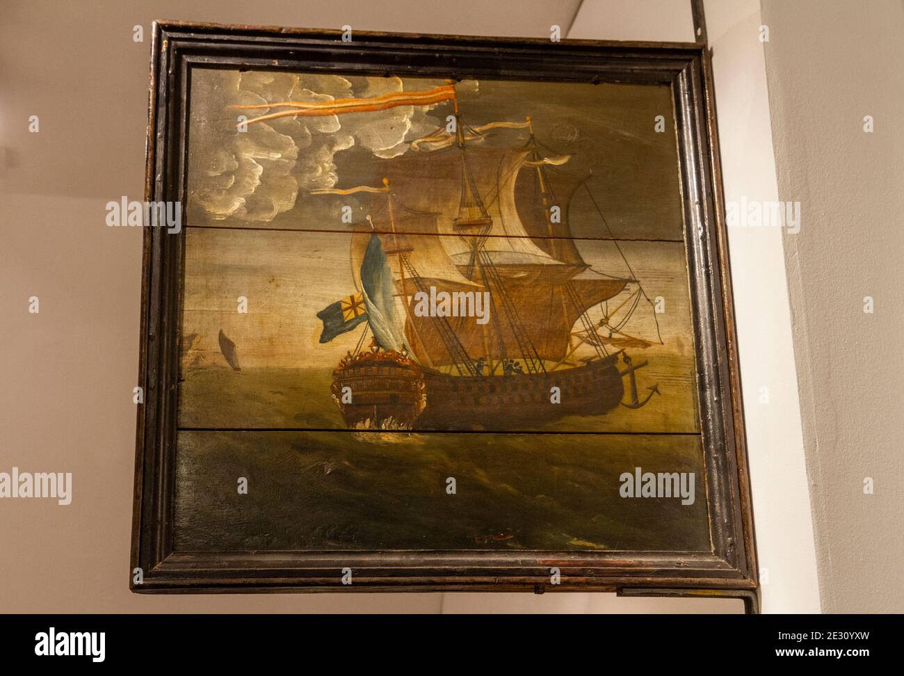 Il segno ligneo dipinto (c.. 1820) della Ship Inn, Britford, Salisbury Museum, Salisbury, Wiltshire, Regno Unito. Foto Stock
