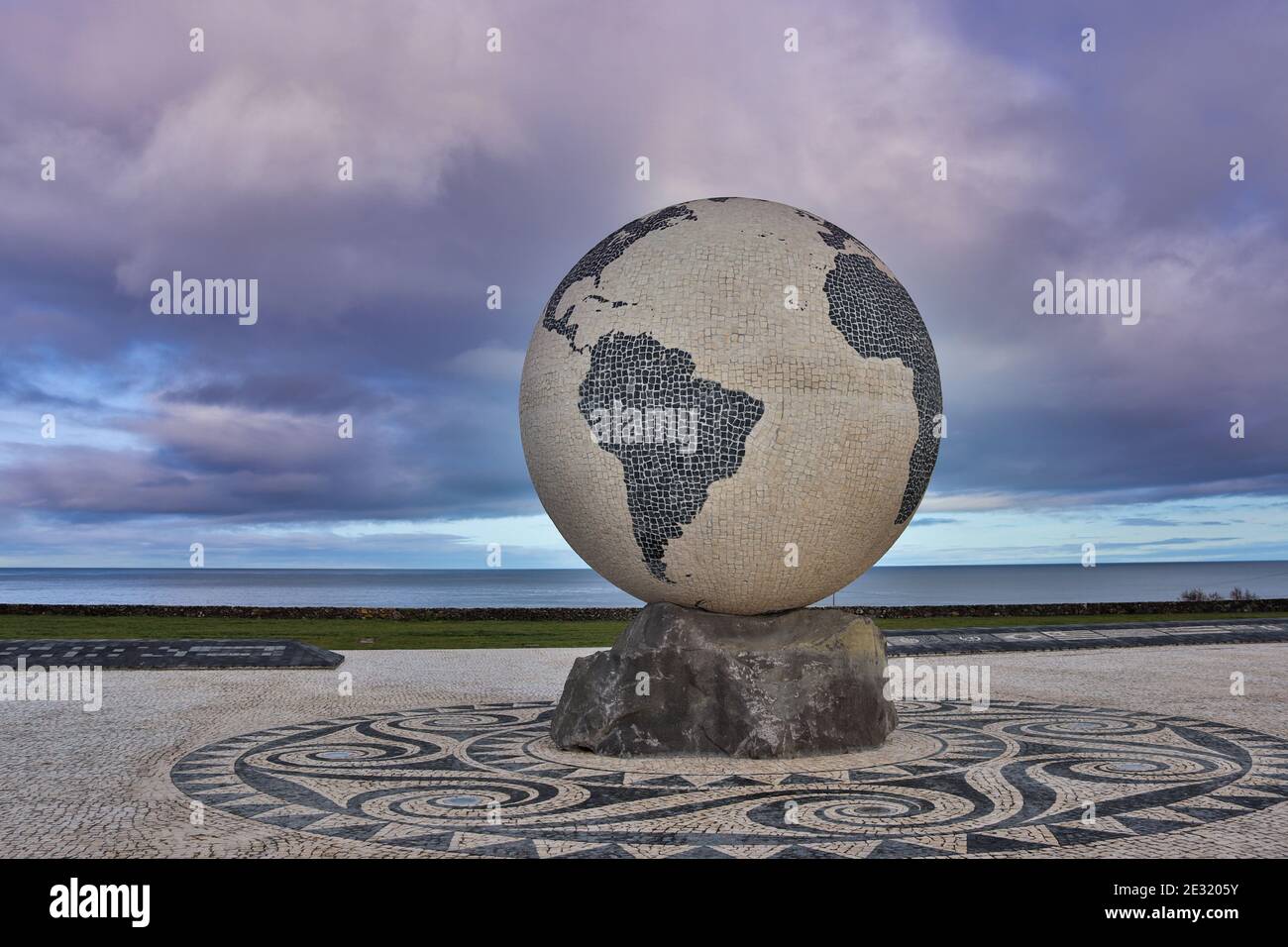 Monumento a Ribeira Grande, Sao Miguel, Azzorre. Foto Stock