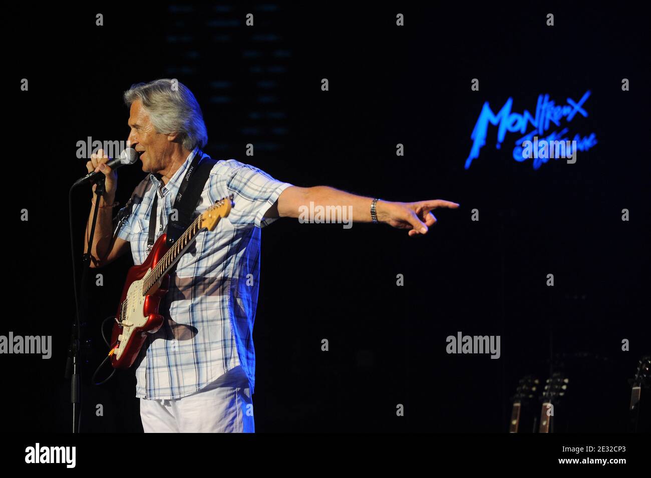 Billy Cobham e John McLaughlin si esibiscono dal vivo durante il Montreux Jazz Festival di Montreux, Svizzera, il 3 luglio 2010. Foto di Loona/ABACAPRESS.COM Foto Stock