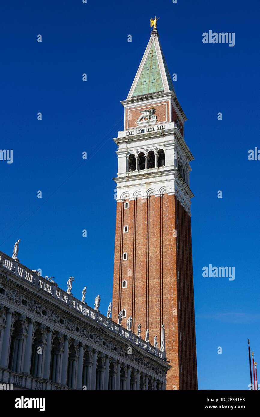 Campanile di San Marco, il campanile della Basilica di San Marco a Venezia Foto Stock